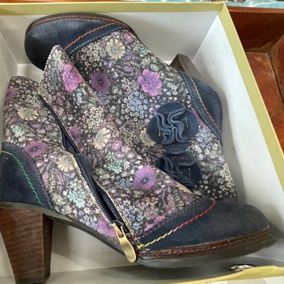 L’Artiste by Spring Step Women's Simonetta Boot - Picture 3 of 6